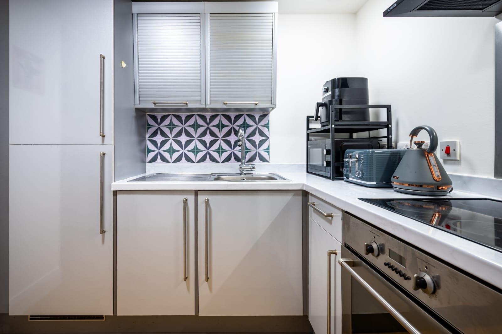 1 Bedroom Apartment To Buy image 2